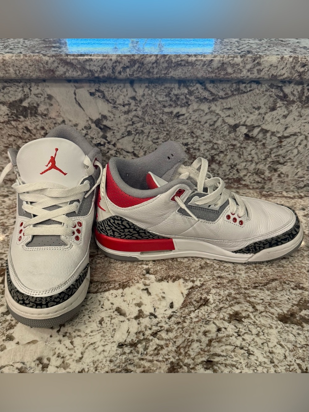 Nike Jordan 3 Retro - Fire Red (2022)